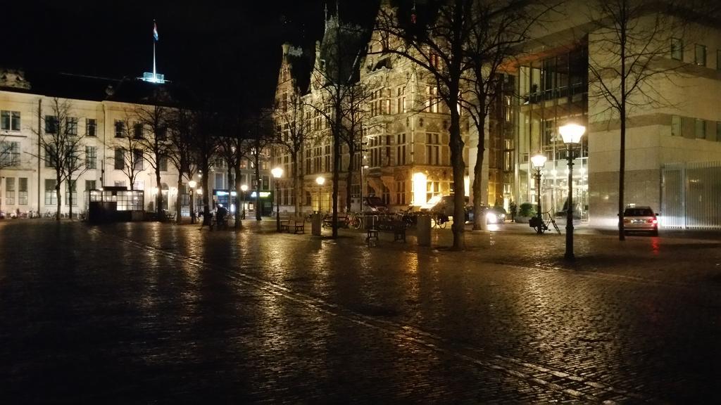 Parra-dise Den Haag